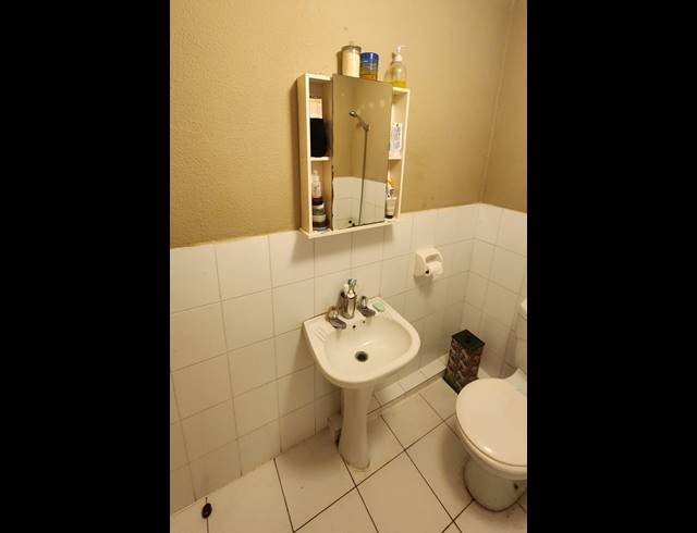 1 BEDROOM APARTMENT FOR SALE IN BLUFF